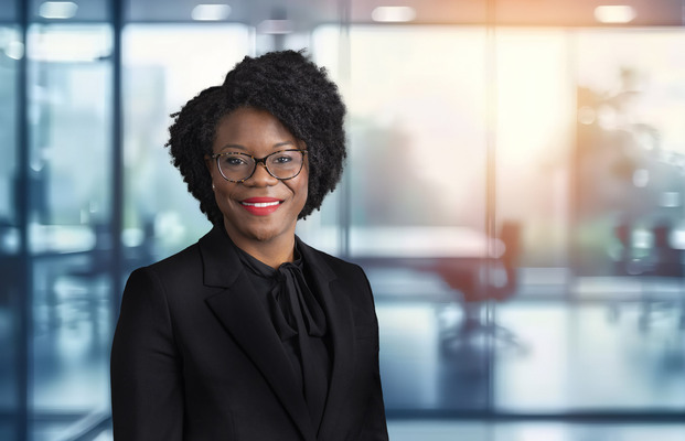 Professional Headshot of Jessica Burns