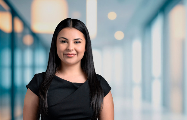 Professional Headshot of Eva Guevara-Gutierrez